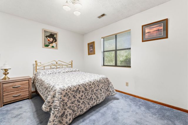 3811 Loblolly Ave., Little River, SC 29566