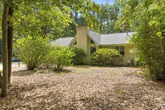 3811 Loblolly Ave., Little River, SC 29566
