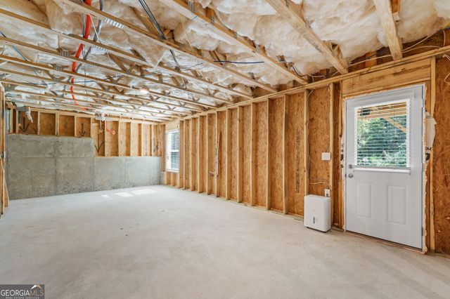 1861 Millstone Manor, Conyers, GA 30013