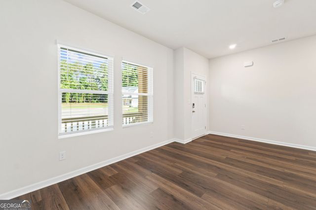 1861 Millstone Manor, Conyers, GA 30013
