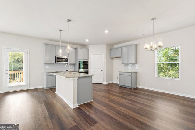 1861 Millstone Manor, Conyers, GA 30013