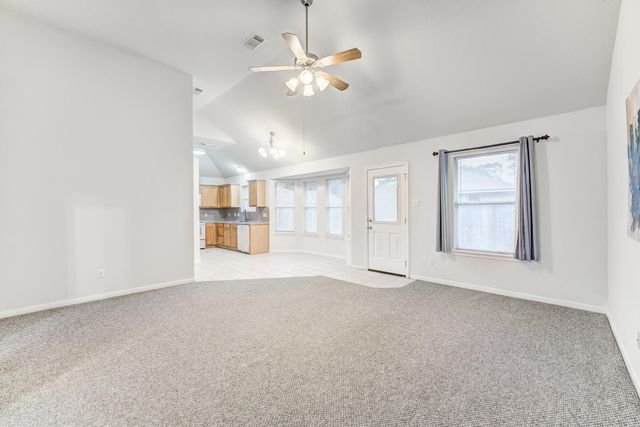 1140 Thomas Drive, Angleton, TX 77515