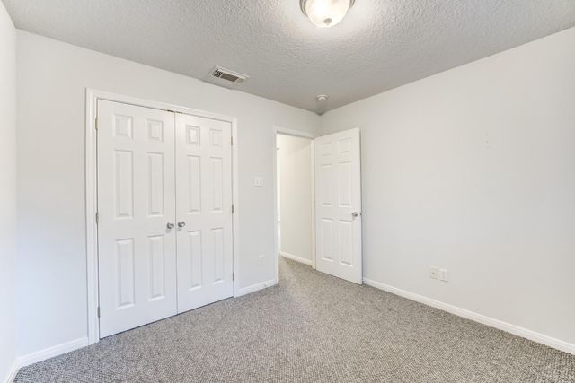 1140 Thomas Drive, Angleton, TX 77515