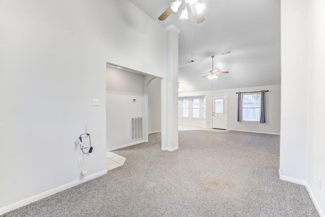 1140 Thomas Drive, Angleton, TX 77515