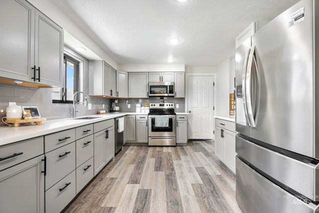 1149 Blake Street N, Twin Falls, ID 83301