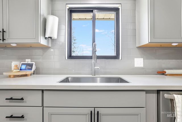 1149 Blake Street N, Twin Falls, ID 83301