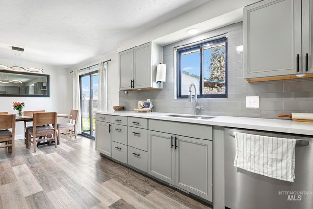 1149 Blake Street N, Twin Falls, ID 83301