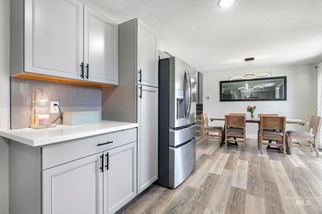 1149 Blake Street N, Twin Falls, ID 83301