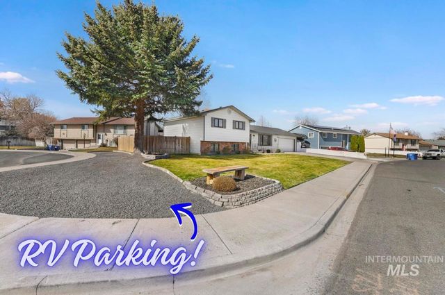 1149 Blake Street N, Twin Falls, ID 83301