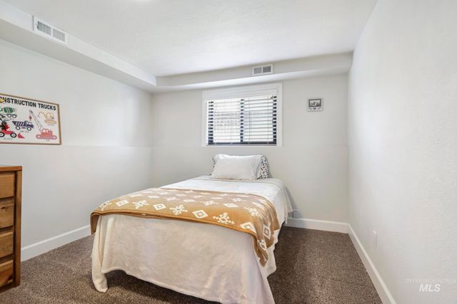 1149 Blake Street N, Twin Falls, ID 83301