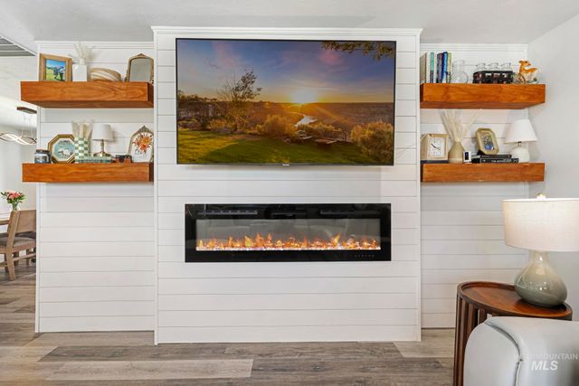 1149 Blake Street N, Twin Falls, ID 83301