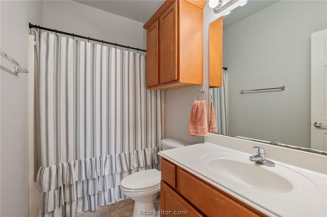 305 Holleman Drive E 503, College Station, TX 77840