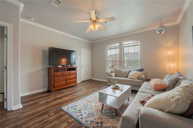 305 Holleman Drive E 503, College Station, TX 77840