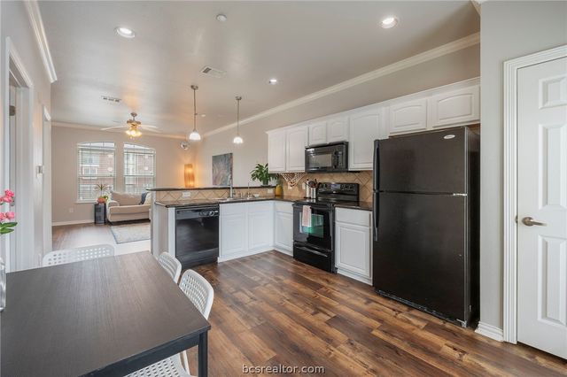 305 Holleman Drive E 503, College Station, TX 77840