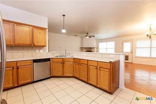 212 Oak Ridge Drive, Nolanville, TX 76559