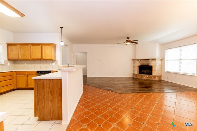 212 Oak Ridge Drive, Nolanville, TX 76559