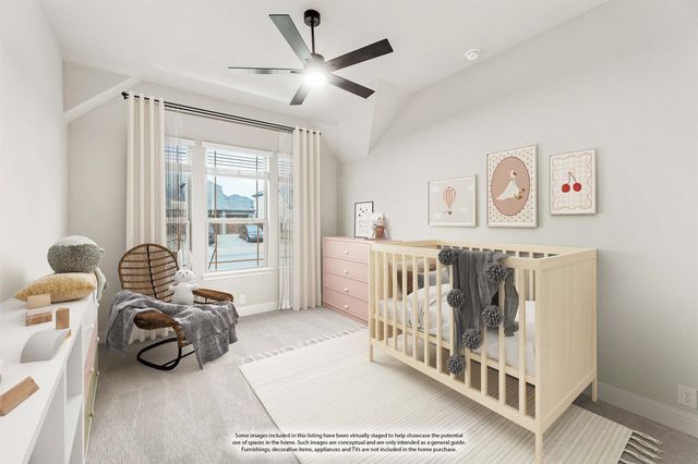 905 Denham Drive, Red Oak, TX 75154