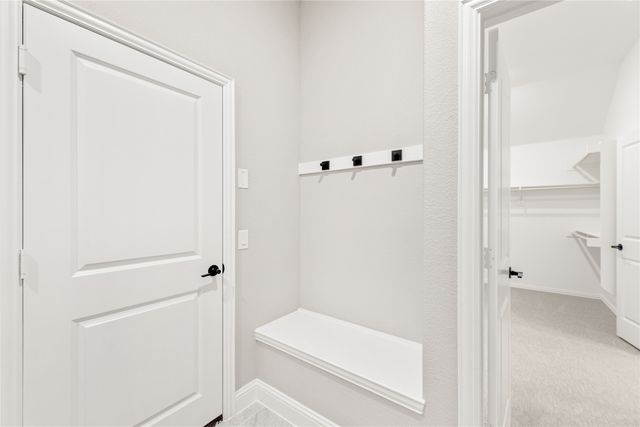 905 Denham Drive, Red Oak, TX 75154