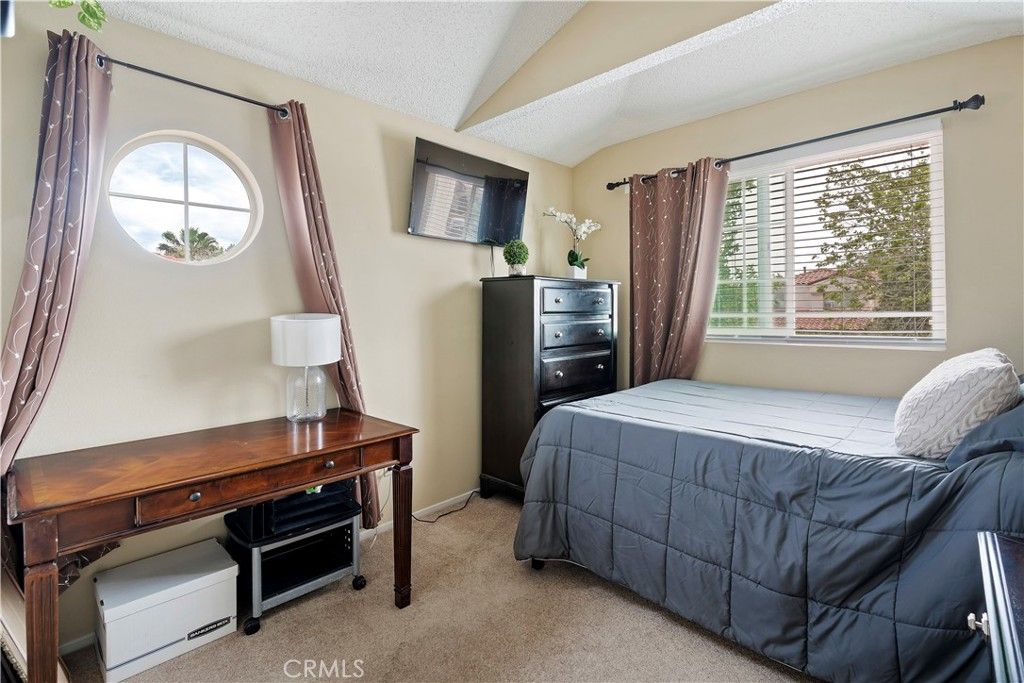 Image 21 of property listing at 37649 Citrus, Palmdale, CA 93550