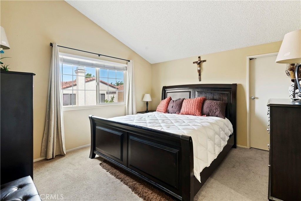 Image 23 of property listing at 37649 Citrus, Palmdale, CA 93550