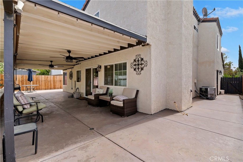 Image 28 of property listing at 37649 Citrus, Palmdale, CA 93550