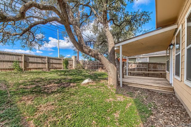 22031 GOLDCREST RUN, San Antonio, TX 78260