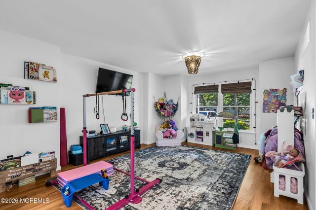 1142 Kenton Drive, Toms River, NJ 08753