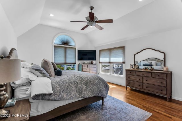 1142 Kenton Drive, Toms River, NJ 08753