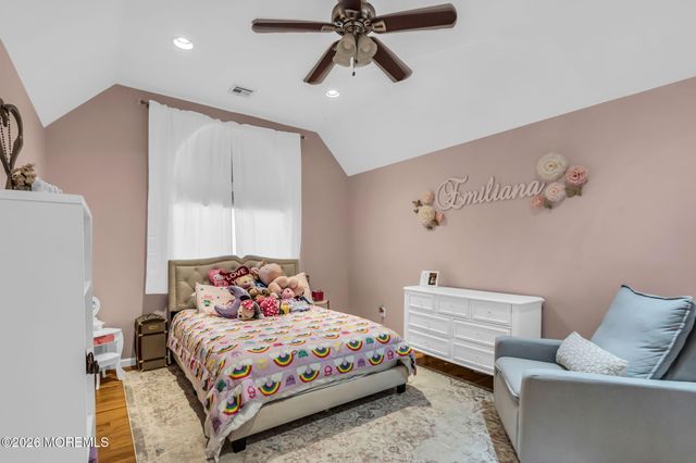 1142 Kenton Drive, Toms River, NJ 08753