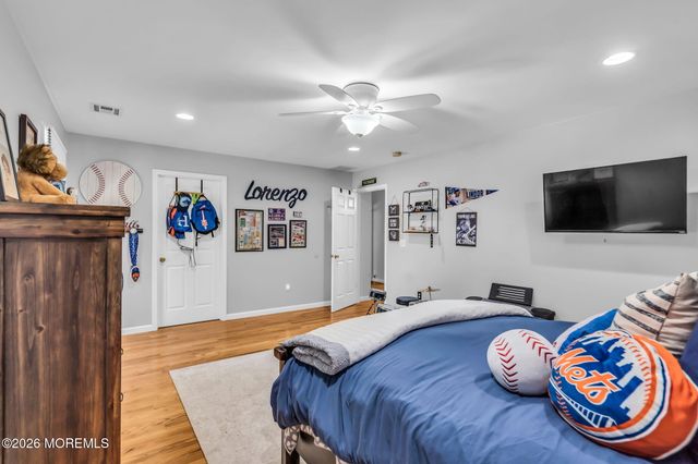 1142 Kenton Drive, Toms River, NJ 08753