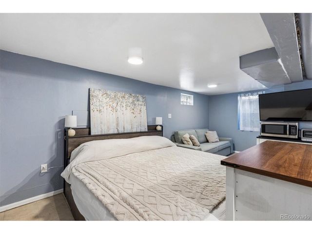 3924 S Washington St, Englewood, CO 80113