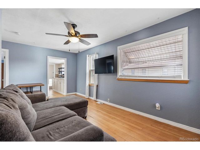 3924 S Washington St, Englewood, CO 80113