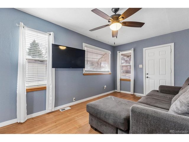 3924 S Washington St, Englewood, CO 80113