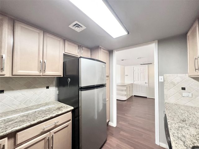 2016 Main Street 2405, Houston, TX 77002