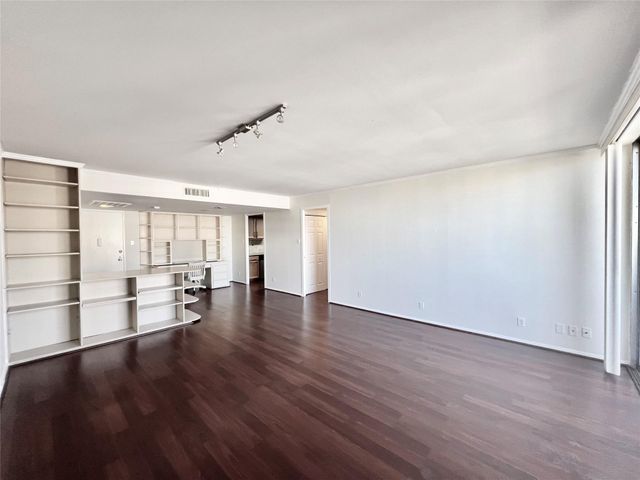 2016 Main Street 2405, Houston, TX 77002