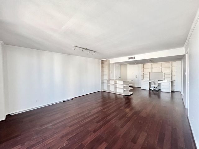 2016 Main Street 2405, Houston, TX 77002