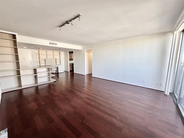 2016 Main Street 2405, Houston, TX 77002