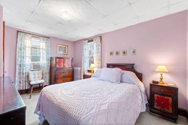 840 ROOSEVELT AVE, Secaucus, NJ 07094