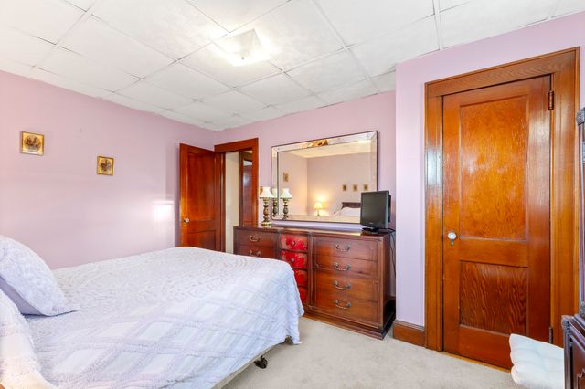 840 ROOSEVELT AVE, Secaucus, NJ 07094