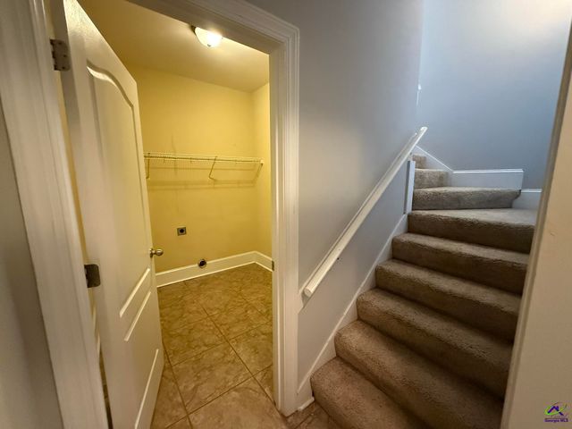 301 Downing Circle, Kathleen, GA 31047
