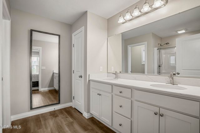 15079 E Sunset Maple Drive, Perrysburg, OH 43551