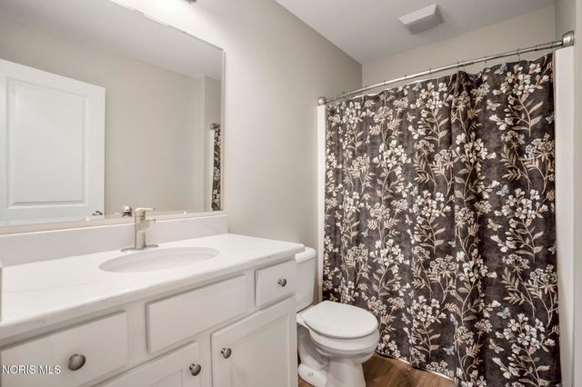 15079 E Sunset Maple Drive, Perrysburg, OH 43551