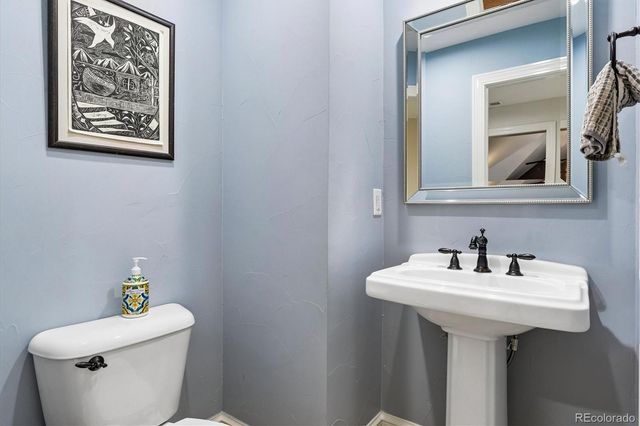 5518 S Foresthill Street, Littleton, CO 80120