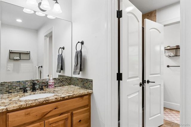5518 S Foresthill Street, Littleton, CO 80120