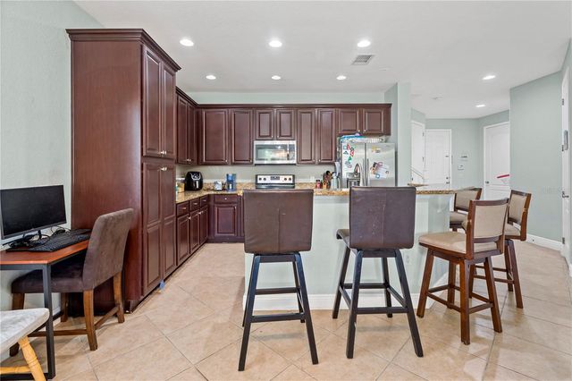 10337 BELFRY CIRCLE, Orlando, FL 32832
