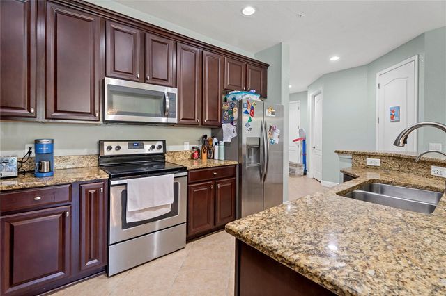 10337 BELFRY CIRCLE, Orlando, FL 32832