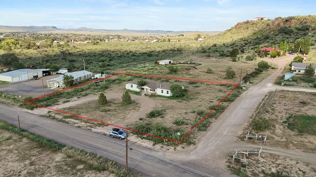 754 Front, Fort Davis, TX 79734