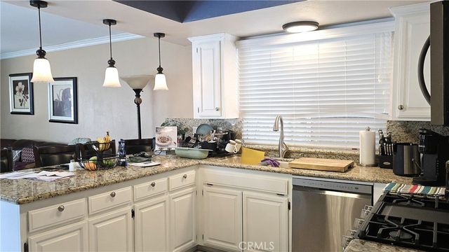 8467 Penfield, Winnetka, CA 91306