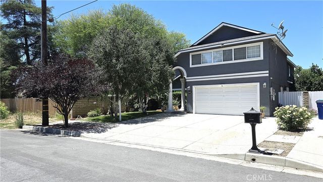 8467 Penfield, Winnetka, CA 91306