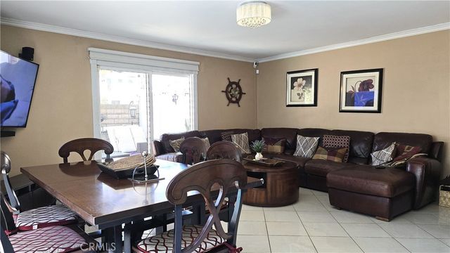 8467 Penfield, Winnetka, CA 91306